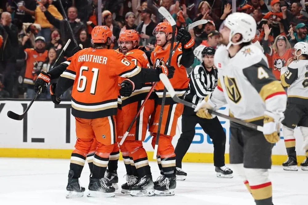 Alex Killorn of the Anaheim Ducks celebrates with teammates after scoring a goal against the Vegas Golden Knights in Game 4.
